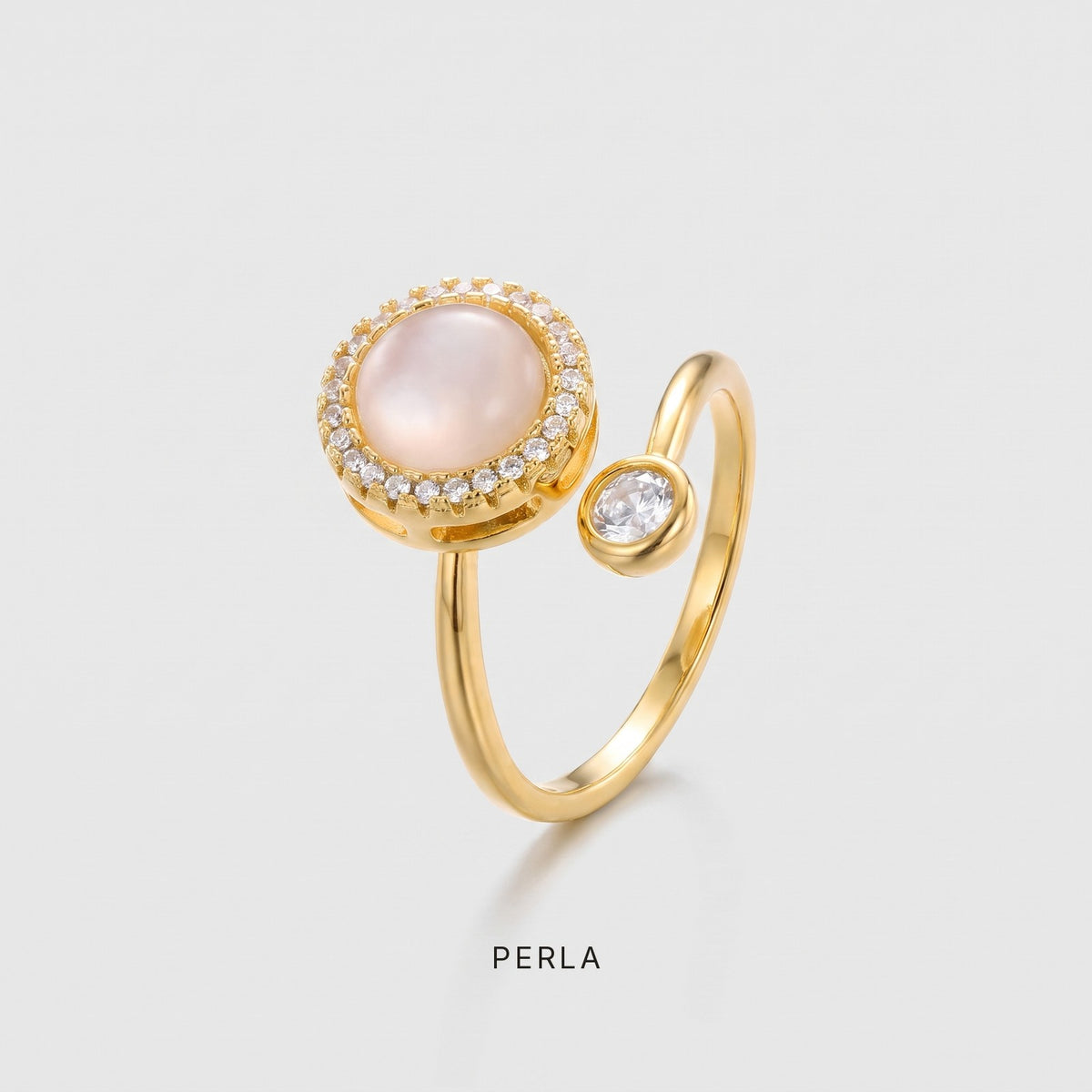 LUGNA Calm Ring Perla in gold, moonstone halo charm